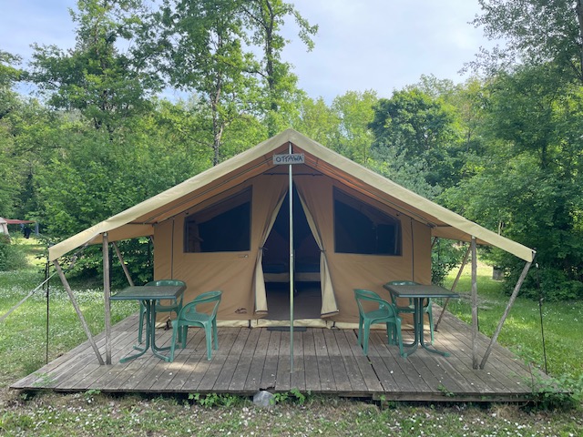 Accommodation - Tent Lodge - 4 Single Beds - - Camping La Vaugelette