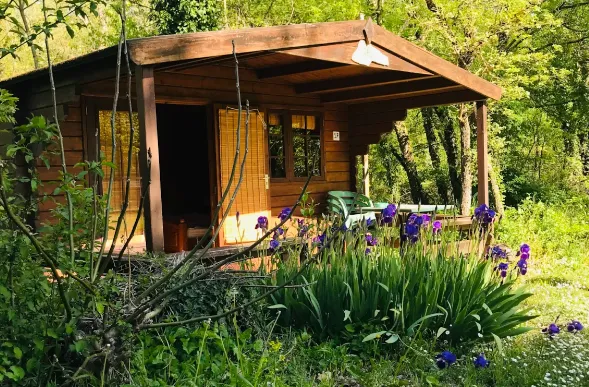 Cabane En Bois Triple - 1 Lit Double + 1 Lit Simple