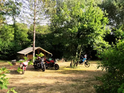 Mietunterkunft - Lodge Canada  Zelt - 4 Einzelbetten - - image n°3 - Camping La Vaugelette