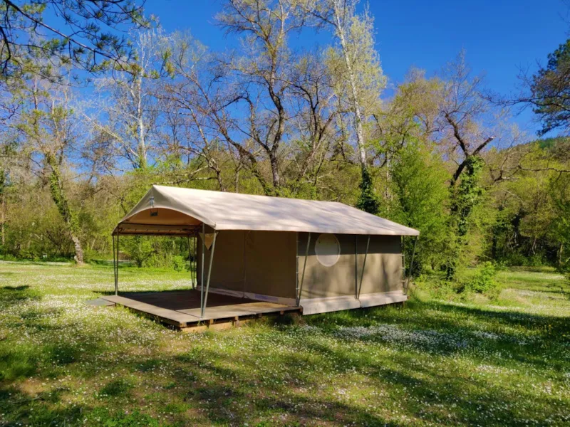 Tente Lodge Canada - 1 Lit Double + 2 Lits Simples -