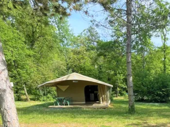 Location - Tente Lodge Canada - 1 Lit Double + 2 Lits Simples - - Camping La Vaugelette