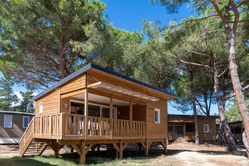 Chalet on piles 2 bedrooms Premium