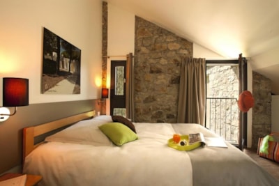 2-Bedroom Cottage with Mezzanine