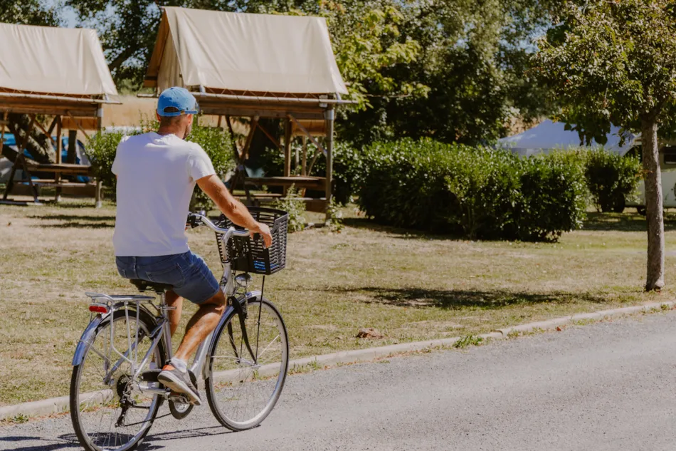 Camping Onlycamp Tours Val De Loire