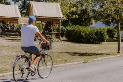 Camping Onlycamp Tours Val De Loire