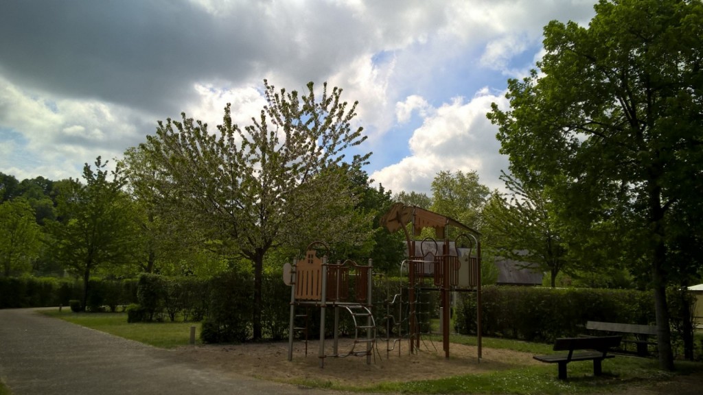 Camping Onlycamp La Confluence – Savonnières | Réservez vos vacances