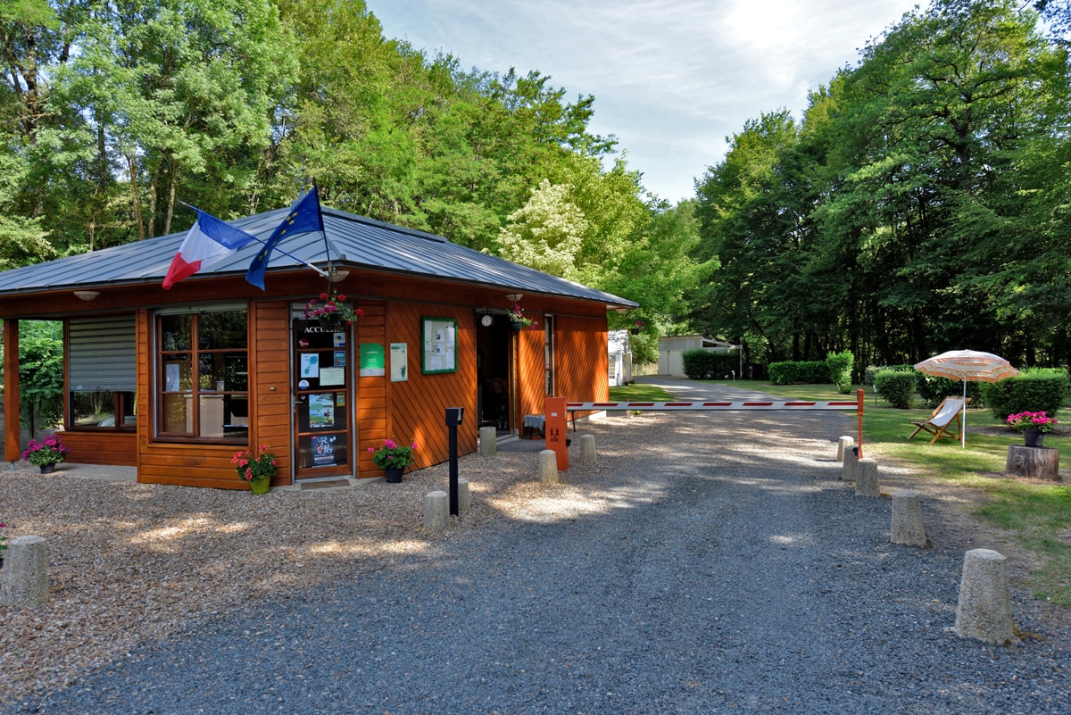 Camping Onlycamp Le Val Joyeux — Photo 4