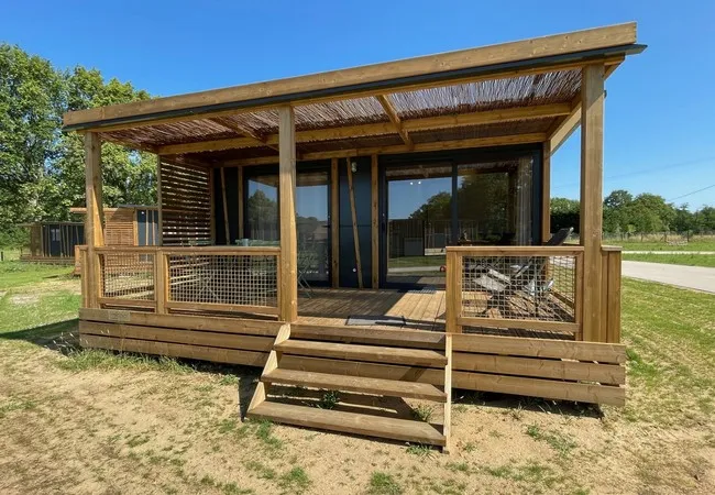 Accommodation - Chalet Molène - Camping Onlycamp Le Pont Romain
