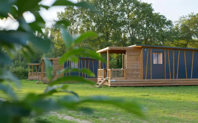 Camping Onlycamp Le Pont Romain - image n°1 - Camping Direct
