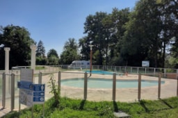 Camping Onlycamp Le Pont Romain - image n°7 - Roulottes