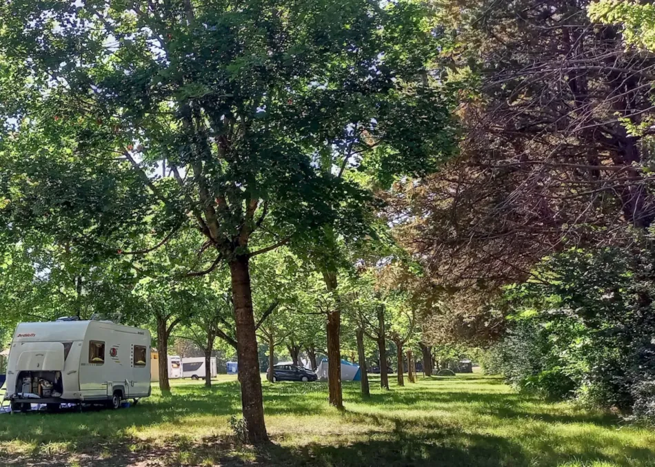 Camping Onlycamp de Chamarges