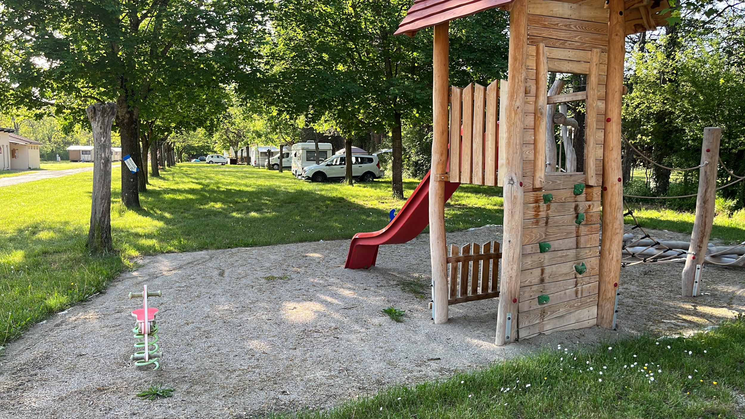 Camping Onlycamp de Chamarges — Photo 9