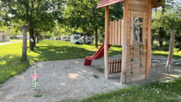 Camping Onlycamp de Chamarges - image n°9 - Roulottes