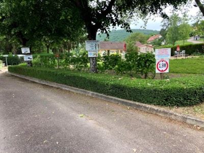Camping Onlycamp Les Premières Vignes