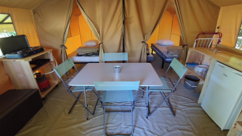Tent Ponza 20m² - 2 slaapkamers - zonder privé sanitair