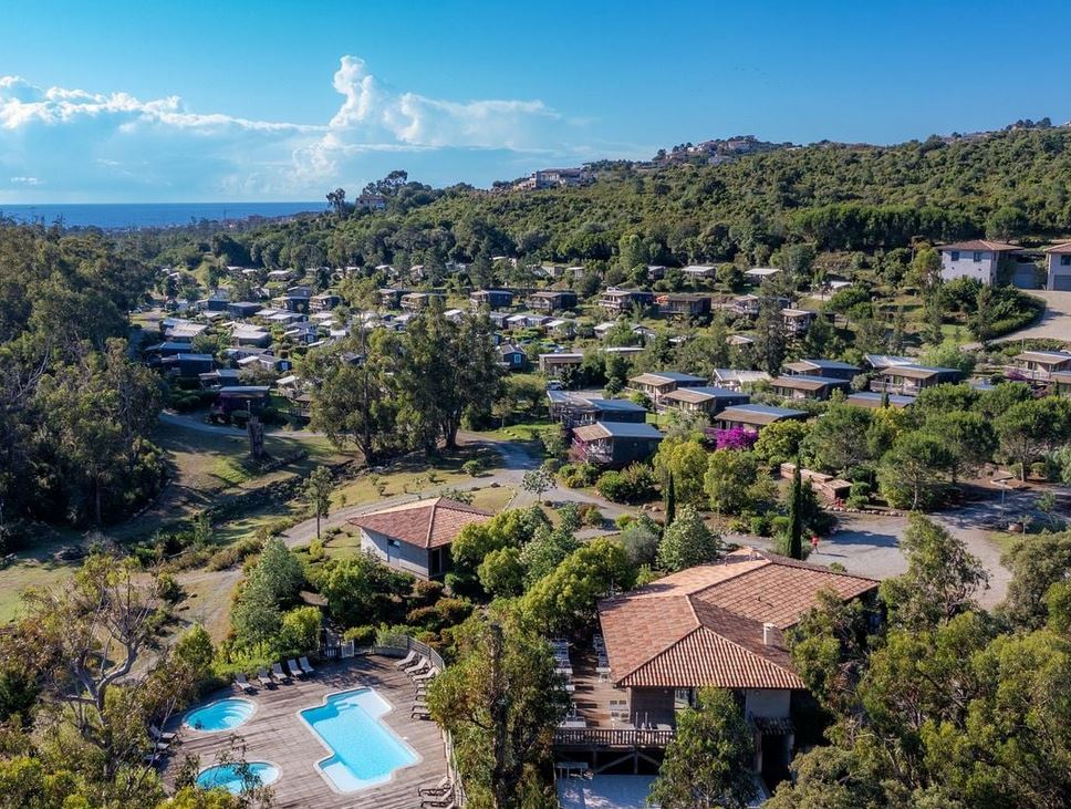 CAMPING SOLE DI SARI PRL