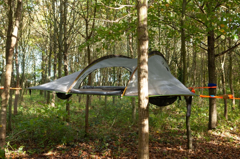 Tente Cocon, une expérience unique entre terre et ciel ! 3 Pers.