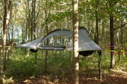 Accommodation - Cocoon Tent, A Unique Experience Between Earth And Sky ! - Le Plein Air Bainsois