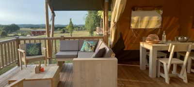1 night in B&B in a Safari Lodge