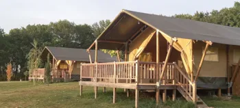Accommodation - Tent Glamping Safari - Village Glamping Le Pré Des Chênes