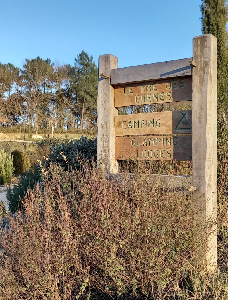 Emplacement Tente Confort Emplacement 100M² Avec Électricité 6A