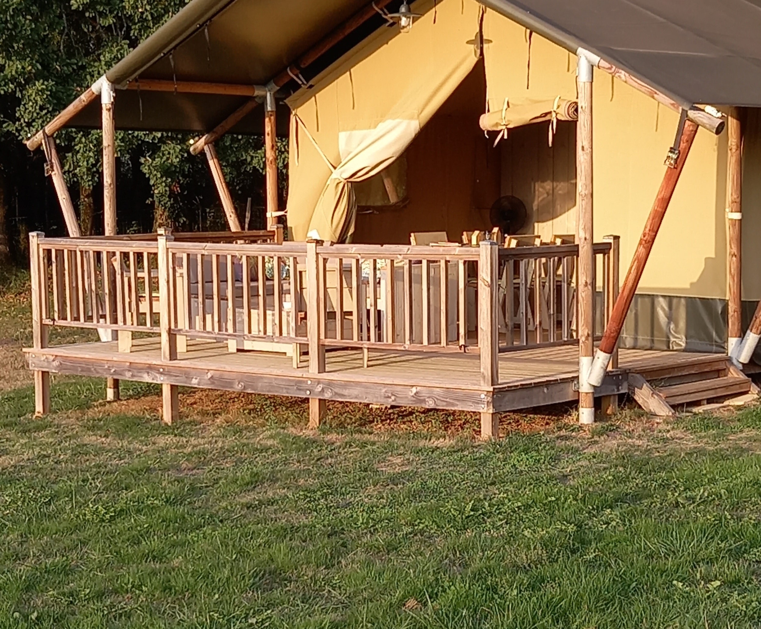 Village Glamping Le Pré Des Chênes — Photo 6