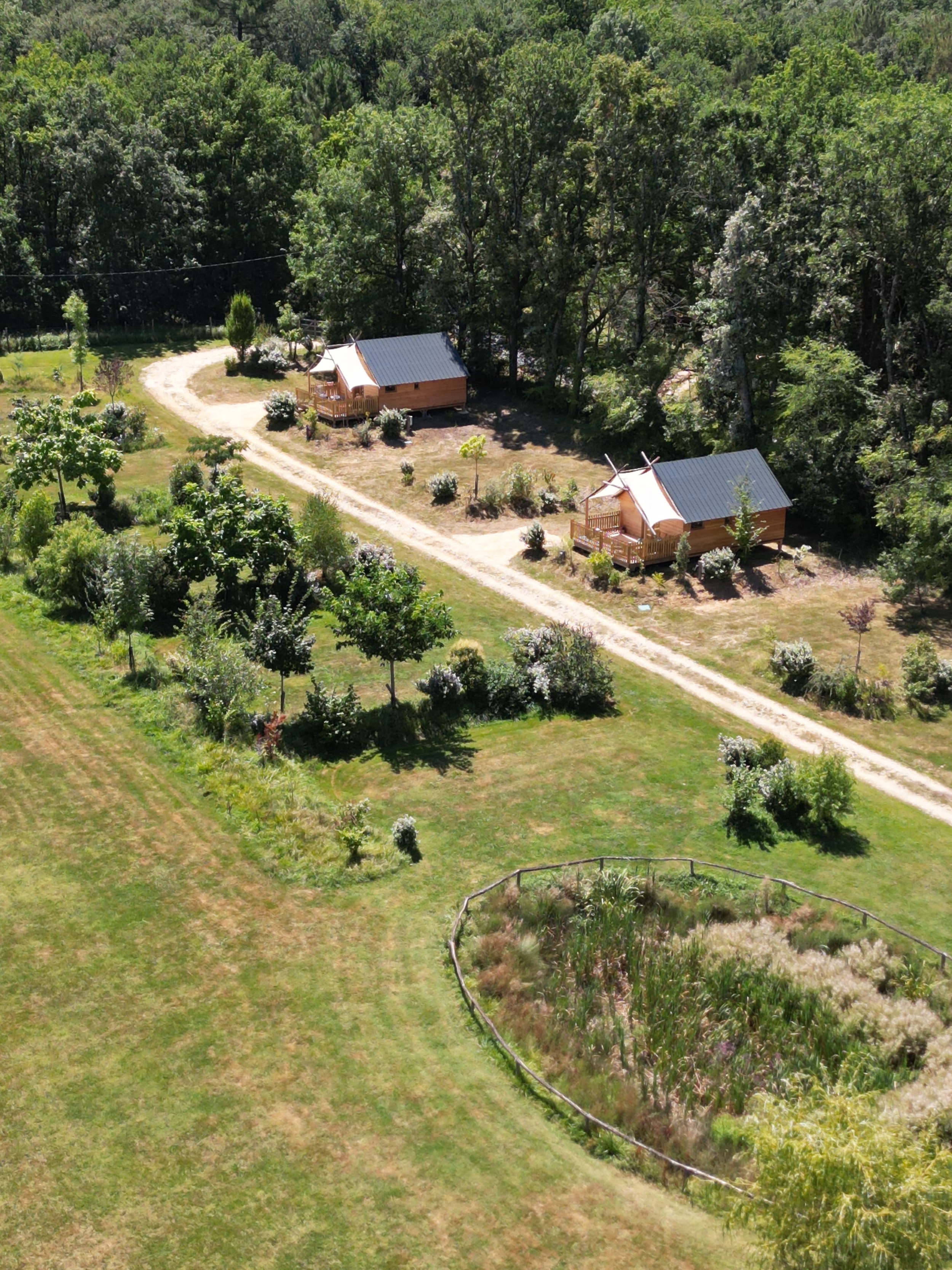 Village Glamping Le Pré Des Chênes — Photo 7