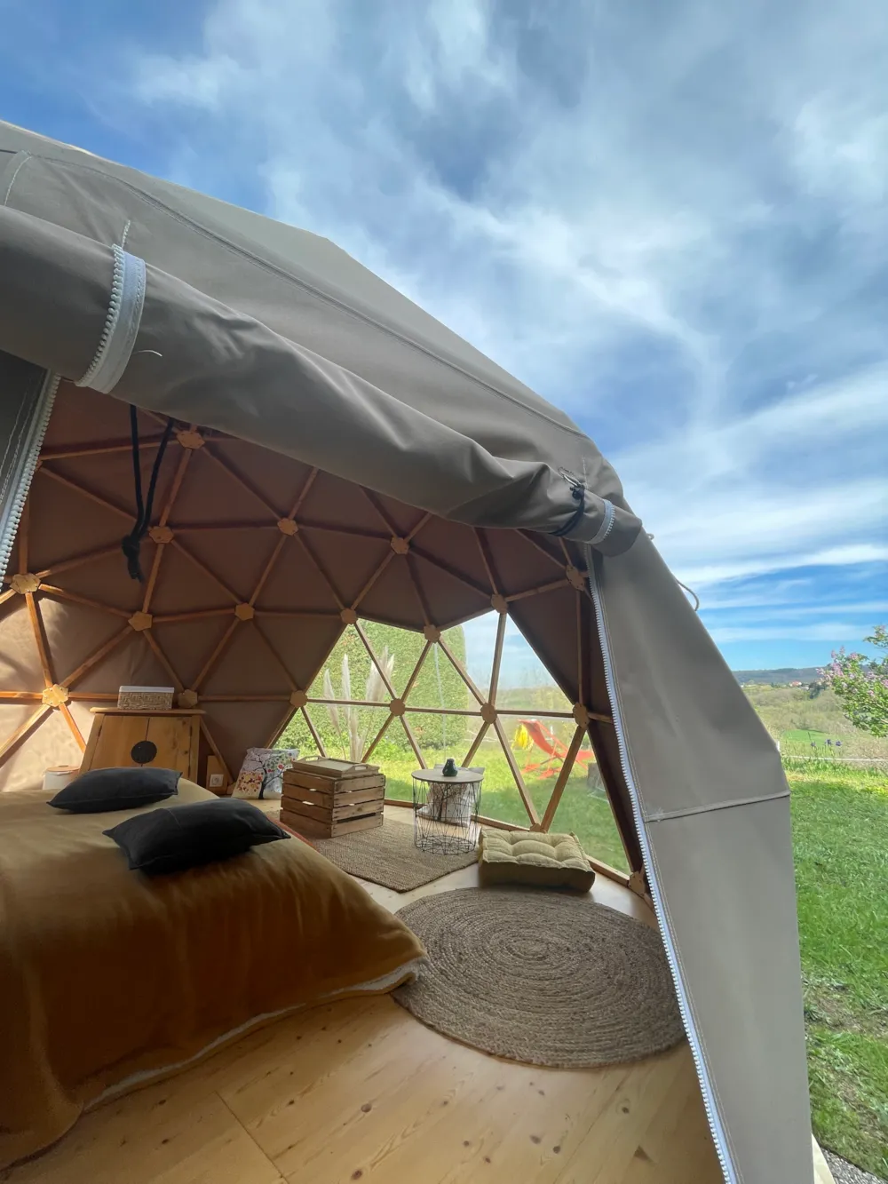 Accommodation - Cocoon And Romantic Dome - Camping le Cottet 