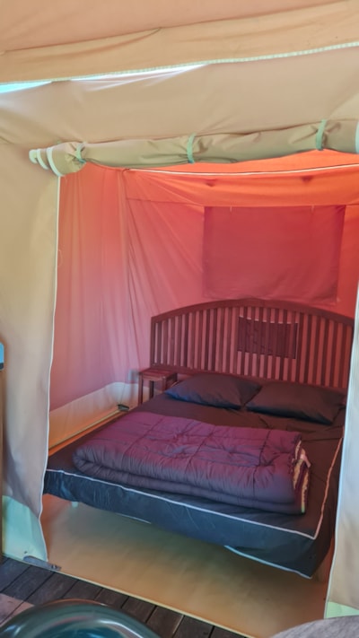 Fully equipped tent - 2 bedrooms