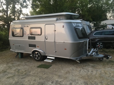 Pitch with electricity for caravan and motorhome — 5
