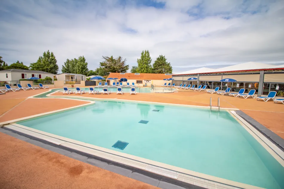 Camping Eden Villages La Pointe Saint Gildas 