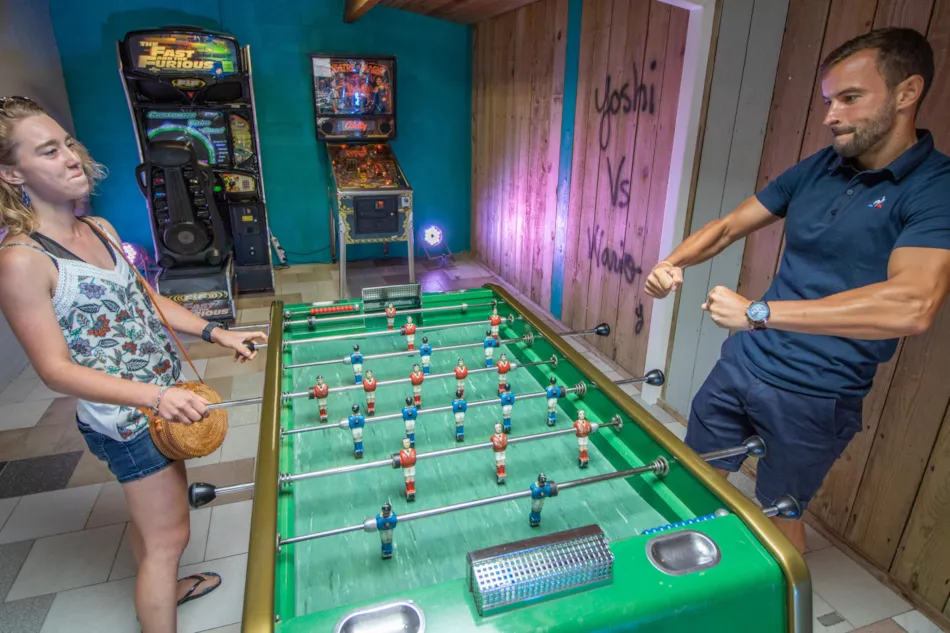 Camping Eden Villages La Pointe Saint Gildas 