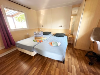 Mobile home-Confort 2 Bedrooms - adapted to the people with reduced mobility — 4
