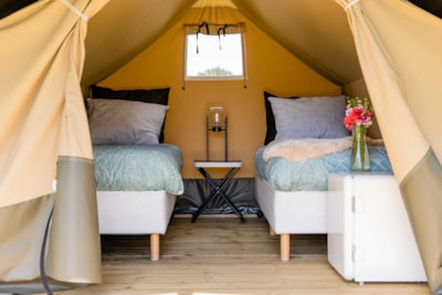 Safari tent — 2