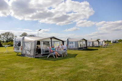 Charmecamping & Appartementen De Regge-Vallei