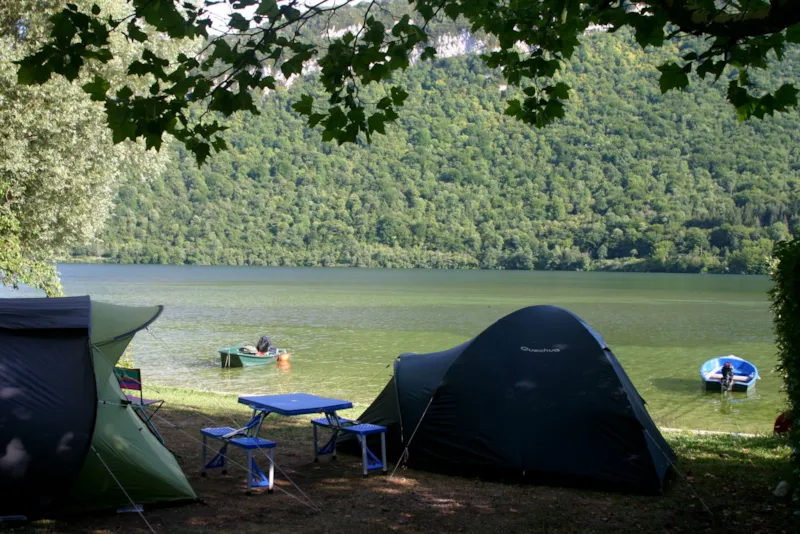 Emplacement Nu Sans Électrcité