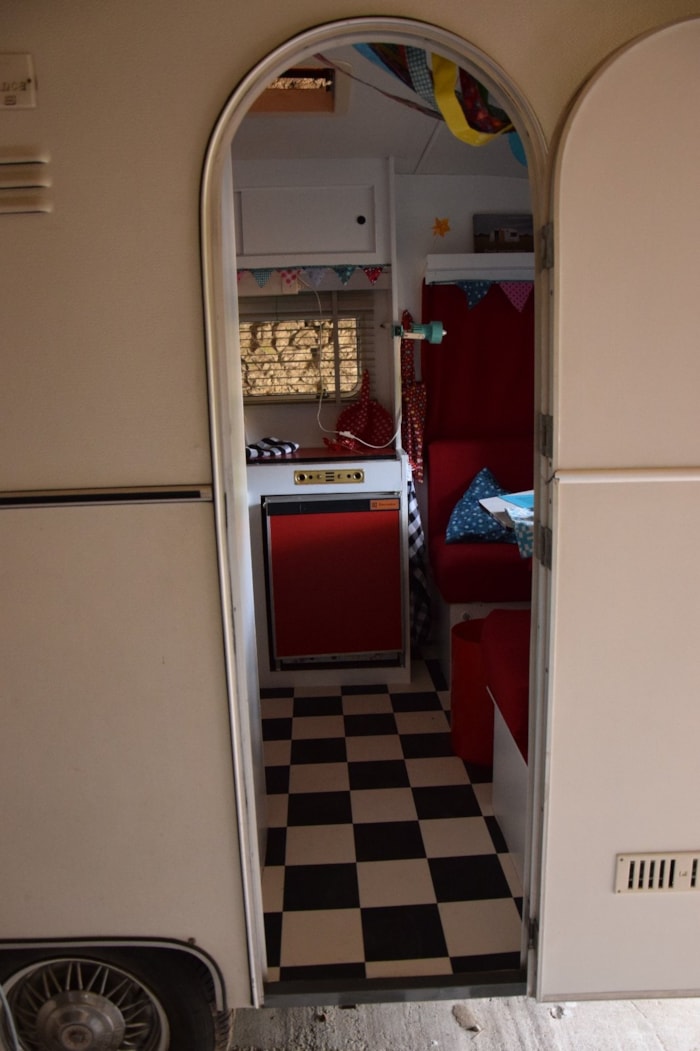 Caravane Retro - 1 Chambre