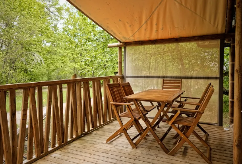 Lodge Evasion - 2 Chambres - Avec Sanitaires