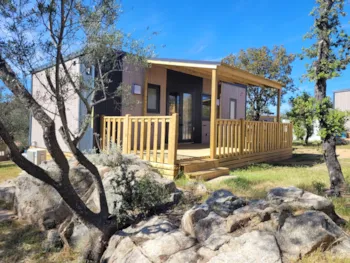 Mietunterkunft - Mobilheim Ile Rousse - 2 Schlafzimmer - Camping la'bel balagne