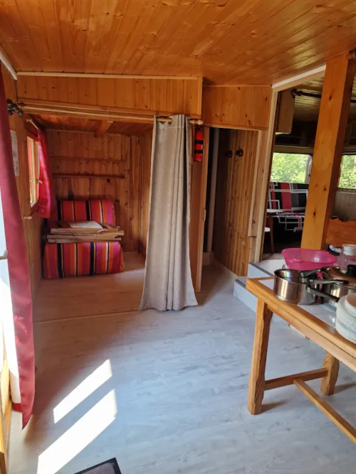 Mietunterkunft - Hütte Mit Sanitäranlagen - image n°4 - Camping Clair Matin