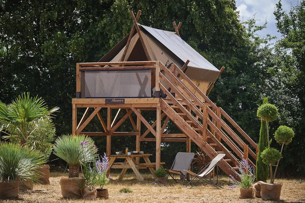 Location - Tente Bois Sur Pilotis - Camping Clair Matin