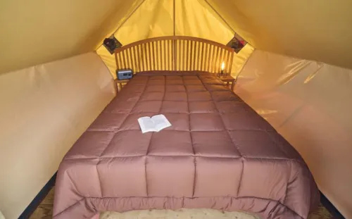 Location - Tente Bois Sur Pilotis - image n°2 - Camping Clair Matin