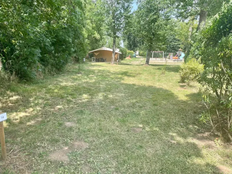 Emplacement De Camping