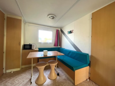 Mobile home with dressing room