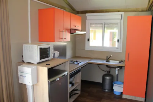 Accommodation - Chalet Némo 20M² Pmr + Covered Terrace 8M² - image n°5 - Idéal Camping