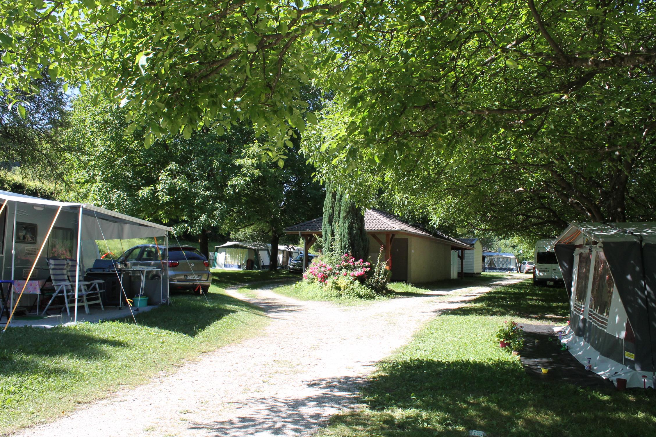 Établissement Idéal Camping - Allevard-Les-Bains