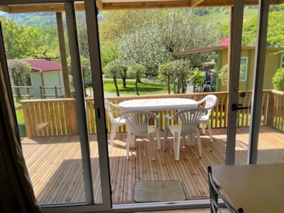 Victoria Chalet, 20 m² + 12 m² covered terrace