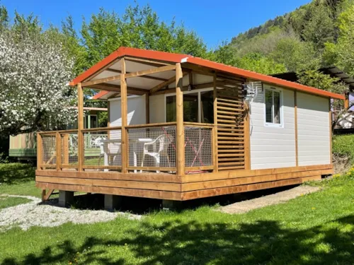 Mietunterkunft - Chalet Moréa 25 M² + Überdachte Terrasse 12 M² - image n°1 - Idéal Camping