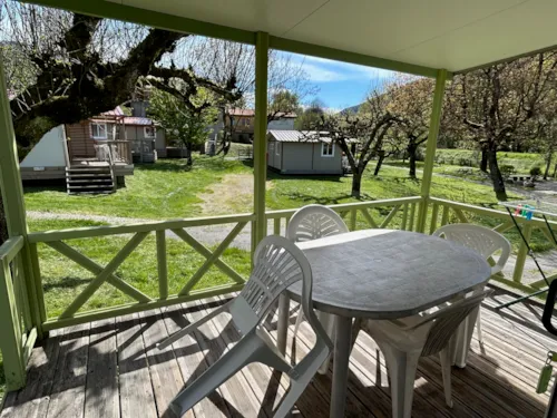 Accommodation - Chalet Gitotel Ilo 17M² + Covered Terrace 10M² - image n°2 - Idéal Camping