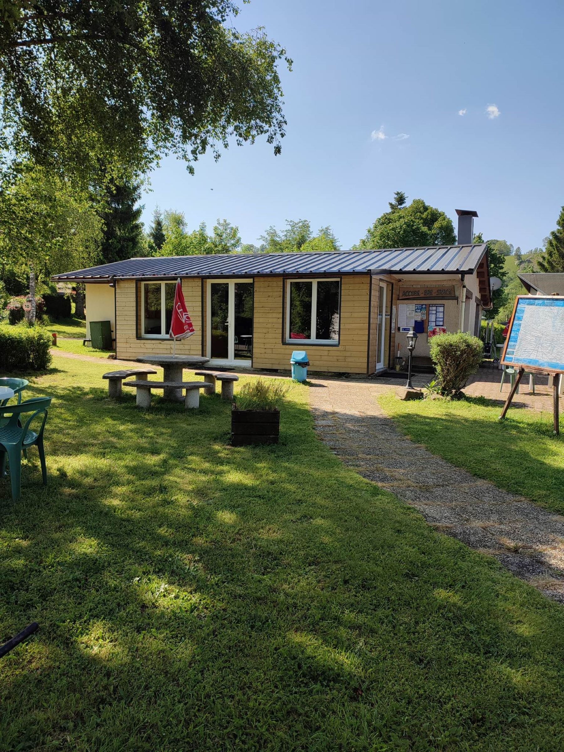 CAMPING LA VALLEE — Photo 1